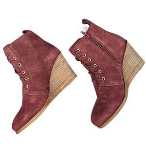 Diba Blake Burgundy Suede Lace-Up Wedge Booties Size 7.5 Side Zipper Stack Heel